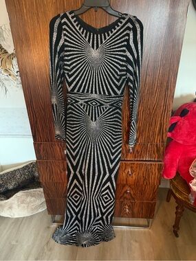 Betsy & Adam Black and Silver Long Sleeve Sequin Gown